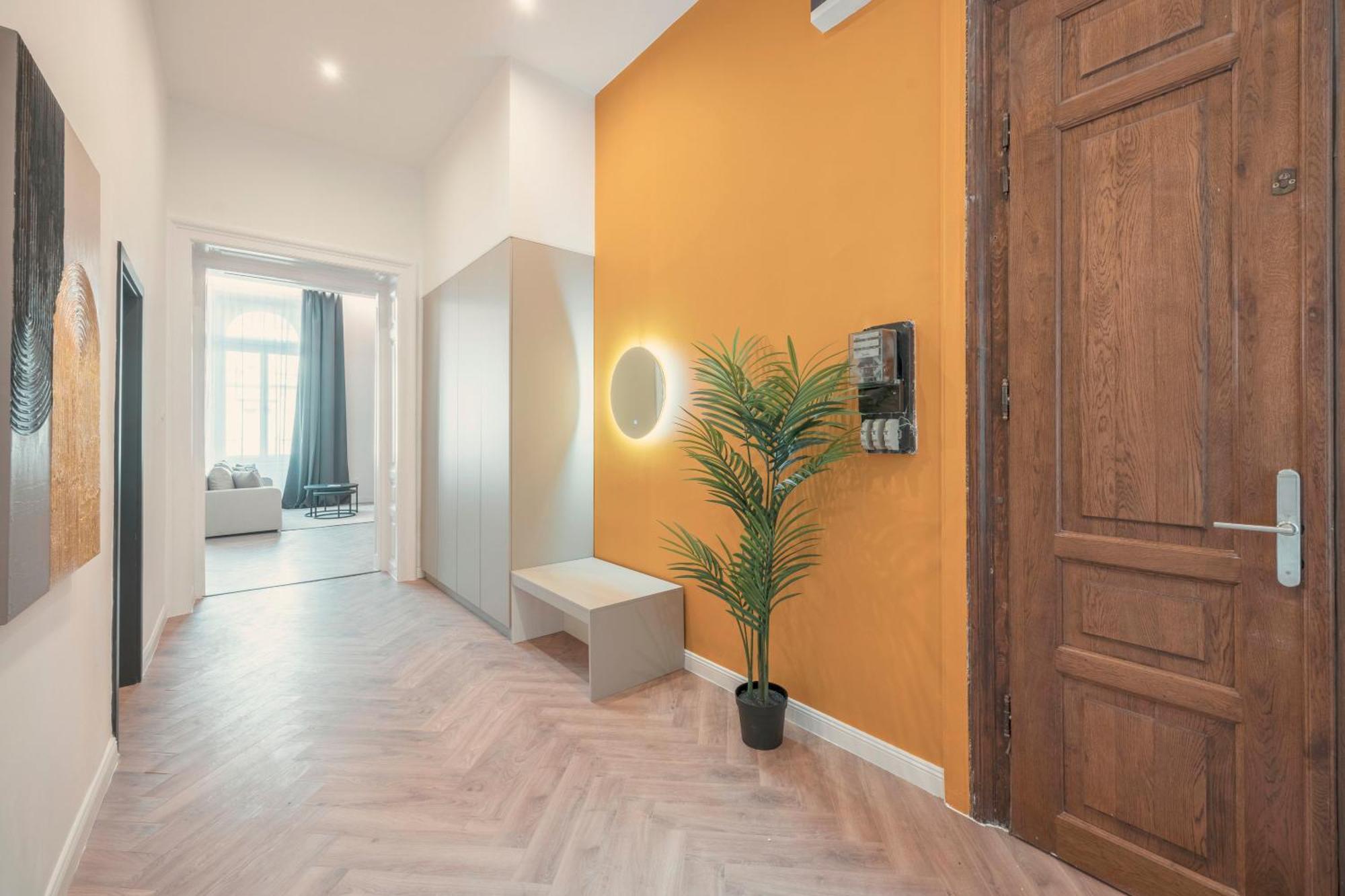 Exclusive Central 3Bedrm Stylish Residence By Prestige Homes Budapest Eksteriør billede