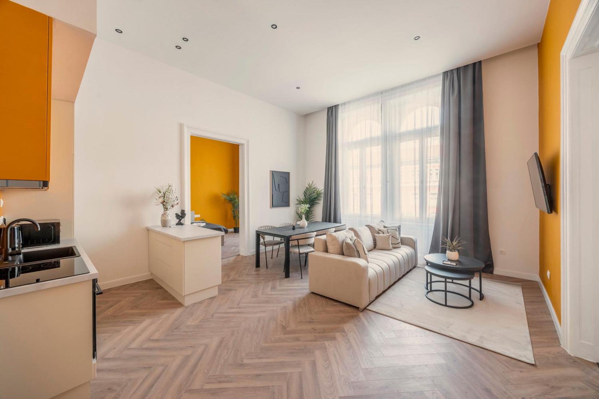 Exclusive Central 3Bedrm Stylish Residence By Prestige Homes Budapest Eksteriør billede